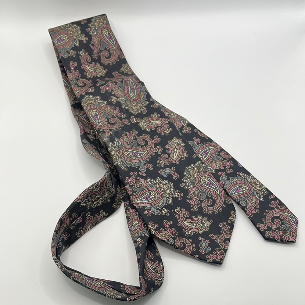 Black and Pink Paisley Silk Tie